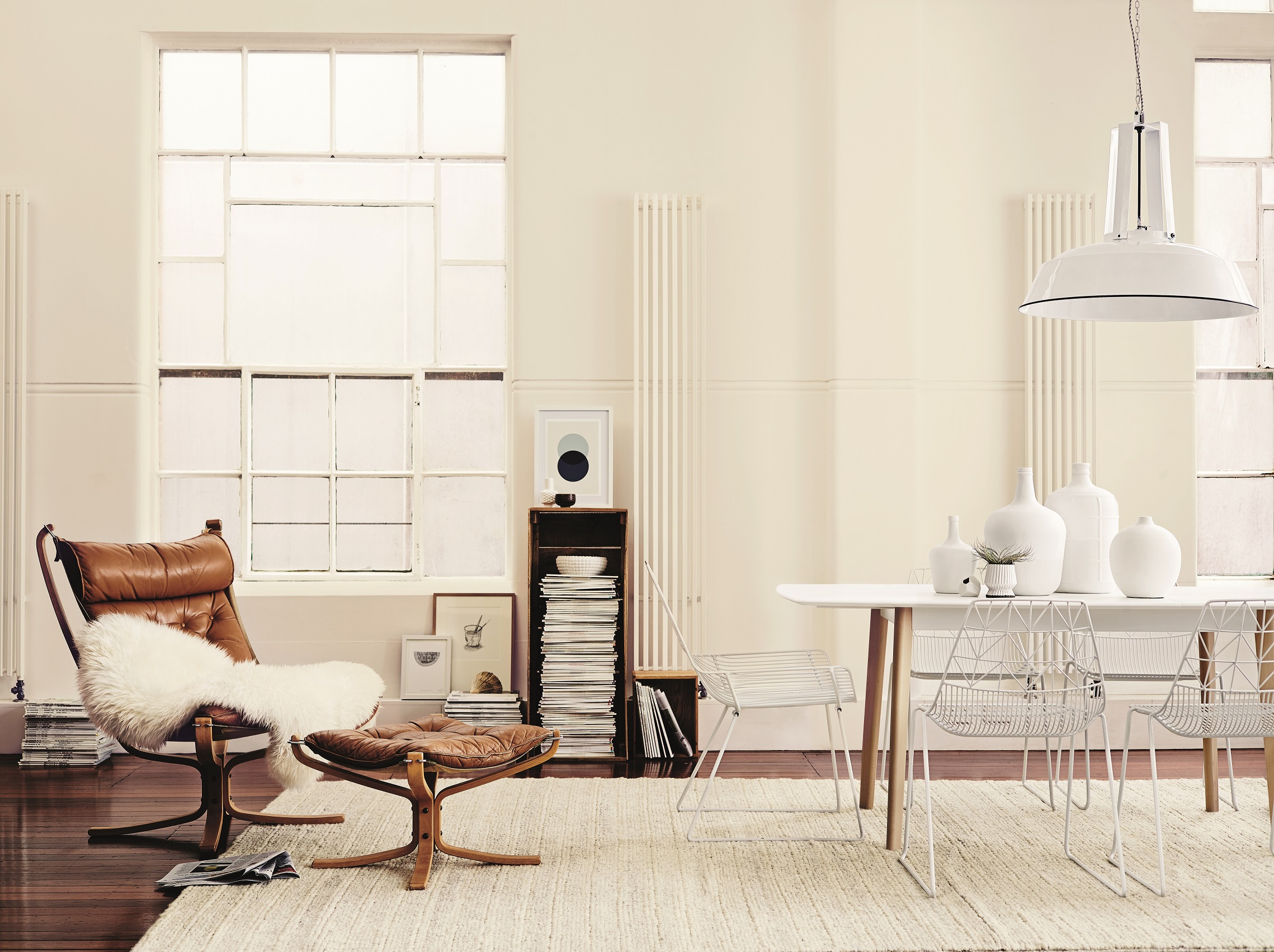 Sandfly Point Lounge